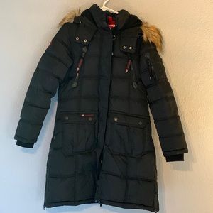 Canada Weather Gear Women's Black Puffer Coat Fur Trim Hood Winter Jacket